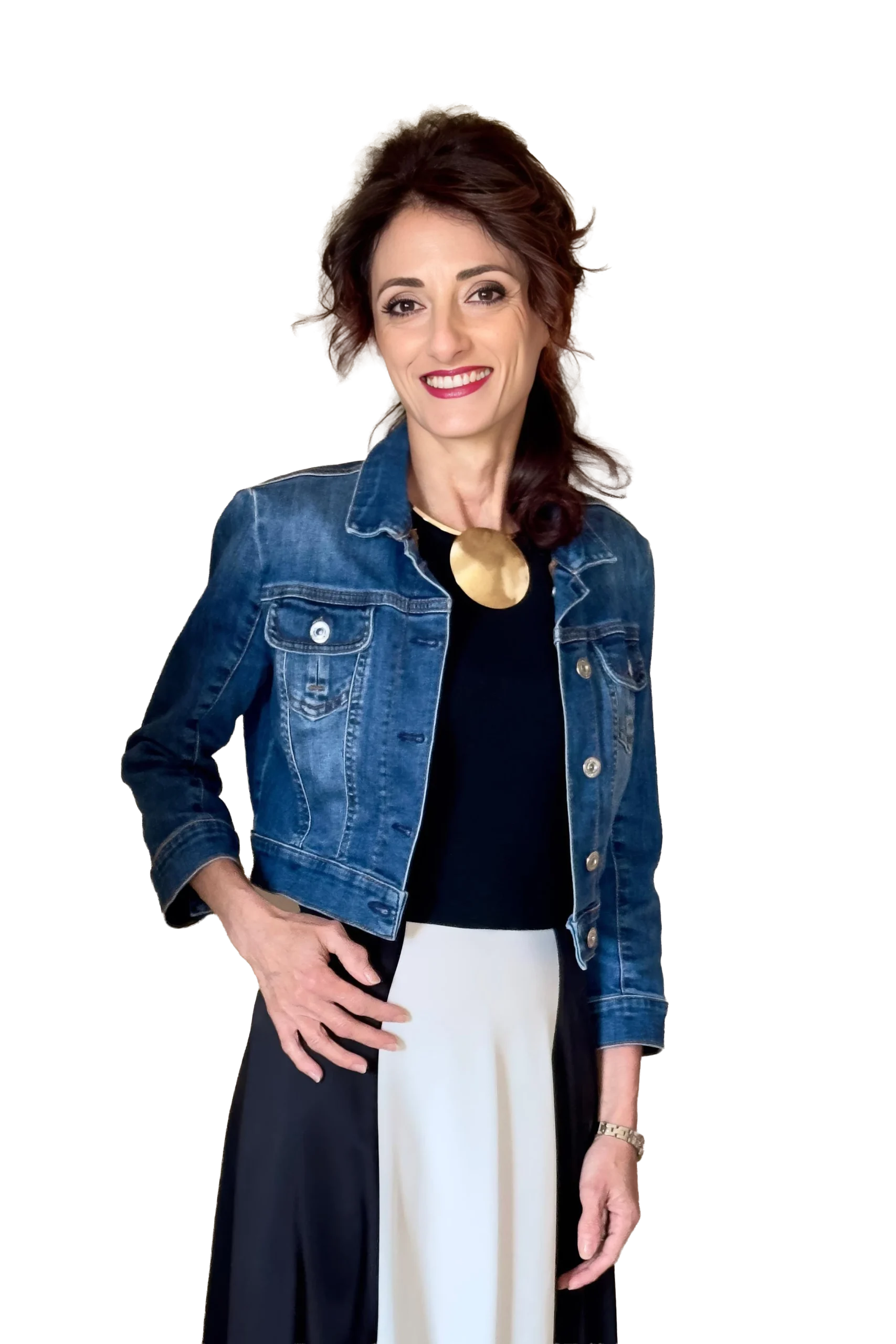 Cinzia Piscitelli Make-Up Artist 1 Cinzia Piscitelli consulente d'immagine a Russi RA in look casual con giacca denim