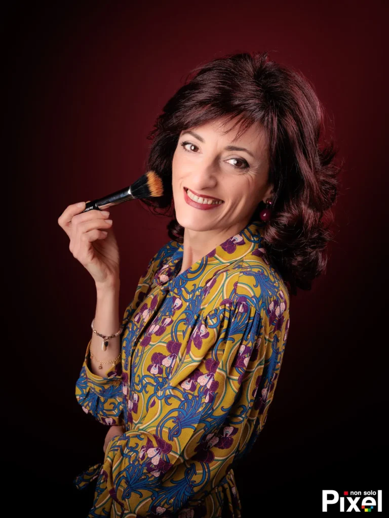 Make-up & Shooting Fotografico 1 Consulenza make-up con trucco professionale su sfondo scuro